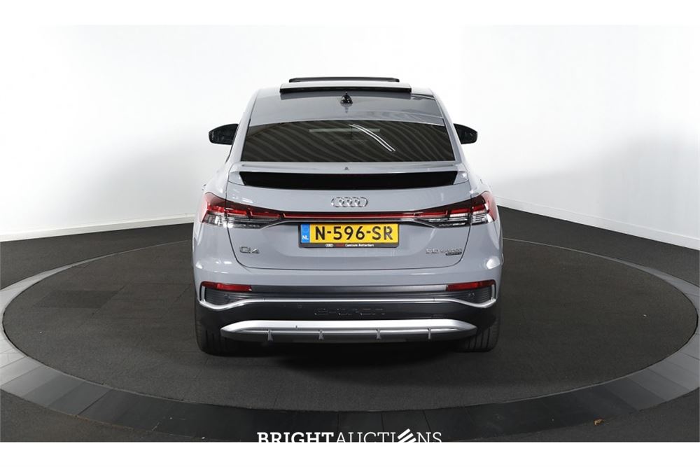 Audi Q4 50 S edition Quattro 77 kWh 2021 (Origineel-NL), N-596-SR