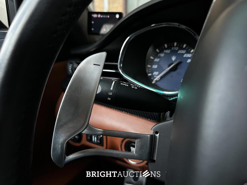 Maserati Quattroporte GTS 3.8 V8 531pk 2013 (CARBON) (29.000 KM)