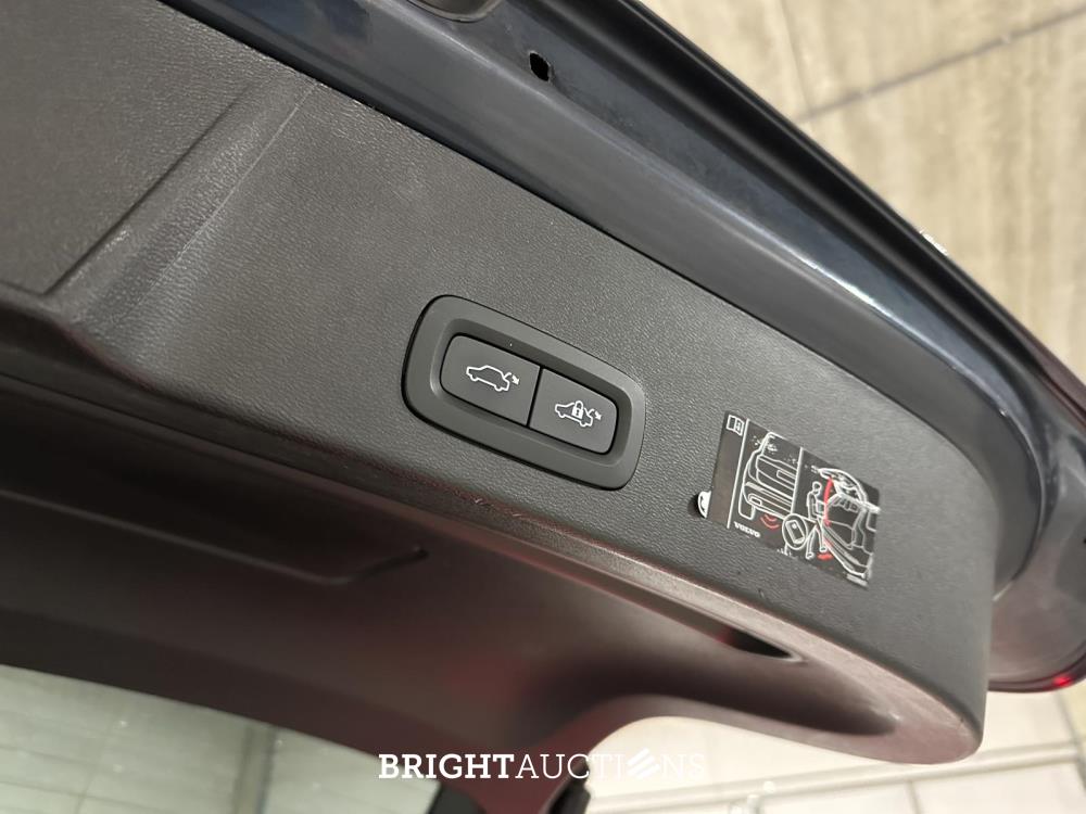 Volvo XC40 1.5 T2 129pk 2021 