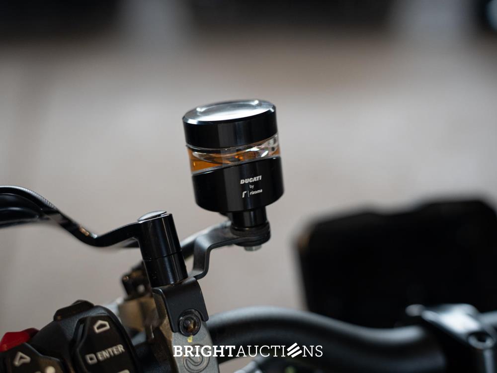 Ducati Streetfighter V4 Lamborghini 1103cc 208pk 2023
