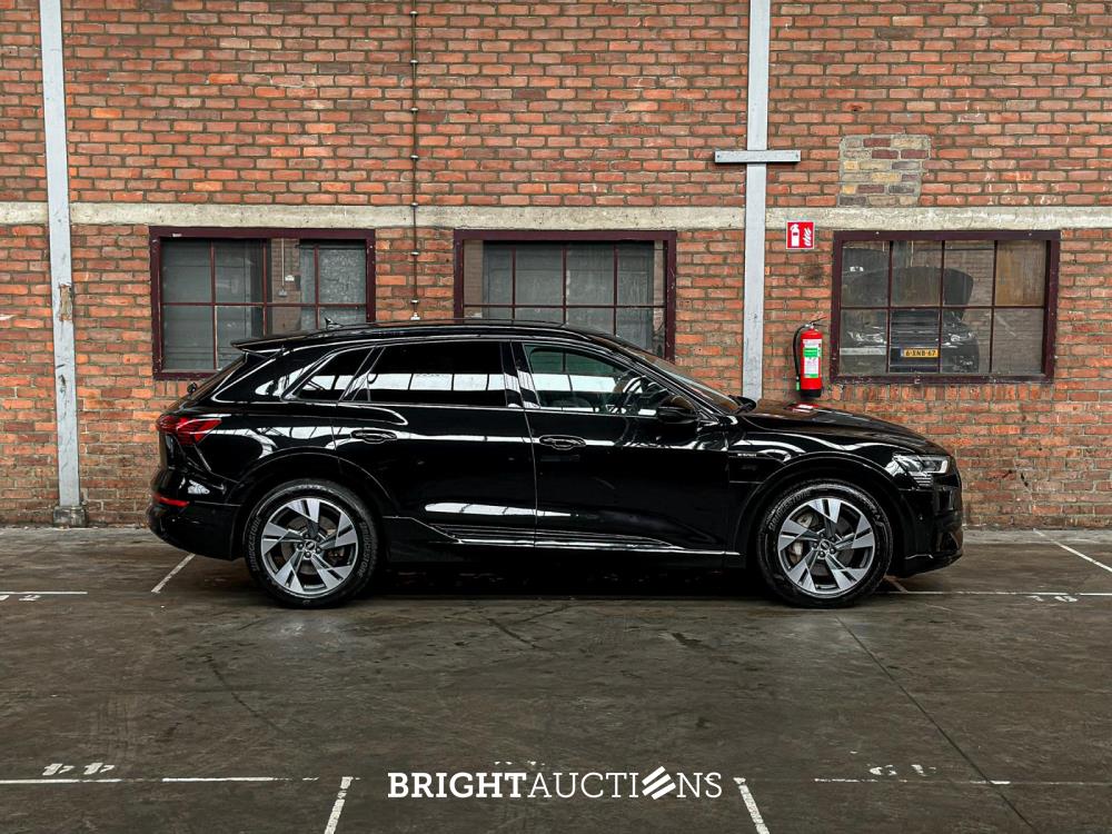 Audi e-tron 50 quattro Business edition 71 kWh 313pk 2020 (Origineel-NL + 1e eigenaar), K-578-JS