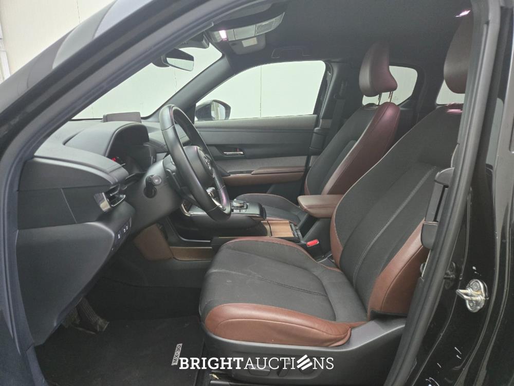 Mazda MX-30 e-SkyActiv 145 First Edition SkyActiv 36 kWh 146pk 2020, L-181-RB
