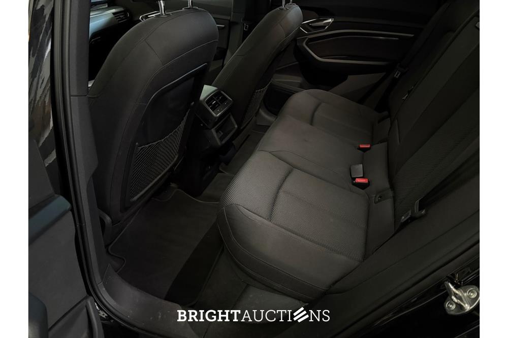 Audi e-tron 55 Advanced edition Quattro 95 kWh 408pk 2021 (Origineel-NL), N-537-VD