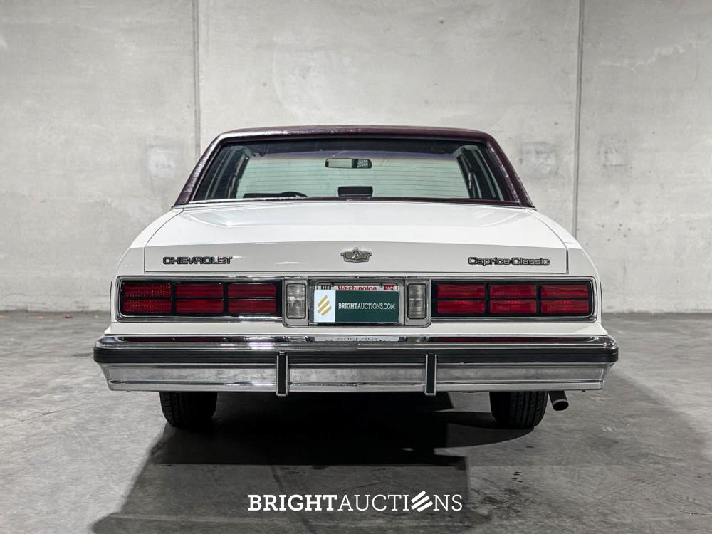 Chevrolet USA Caprice 5.0 Brougham 163pk 1986, 21-LZG-9