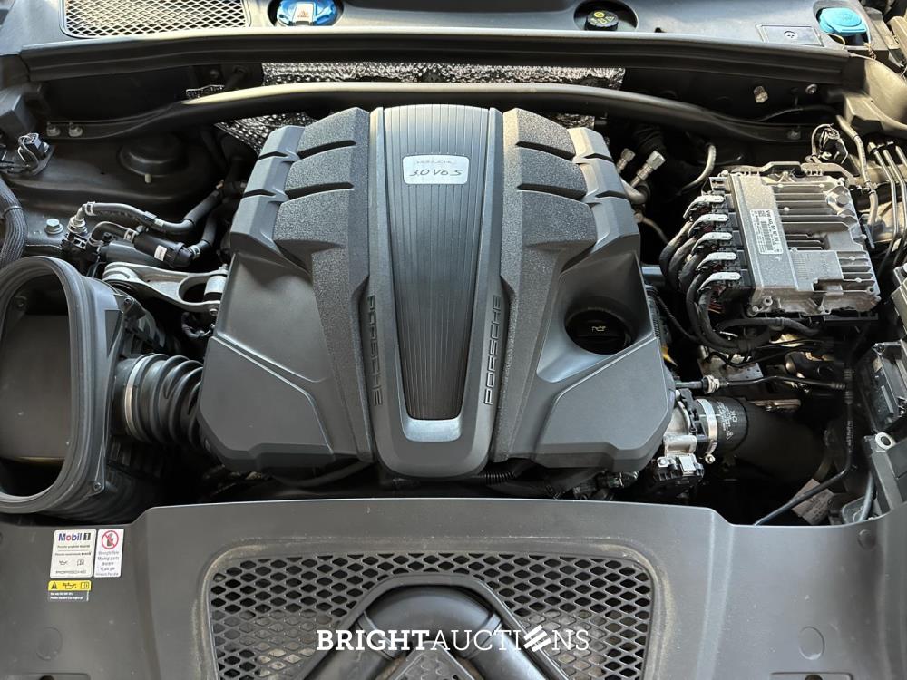 Porsche Macan S 3.0 V6 354pk 2019 Sport-Chrono, R-426-XL