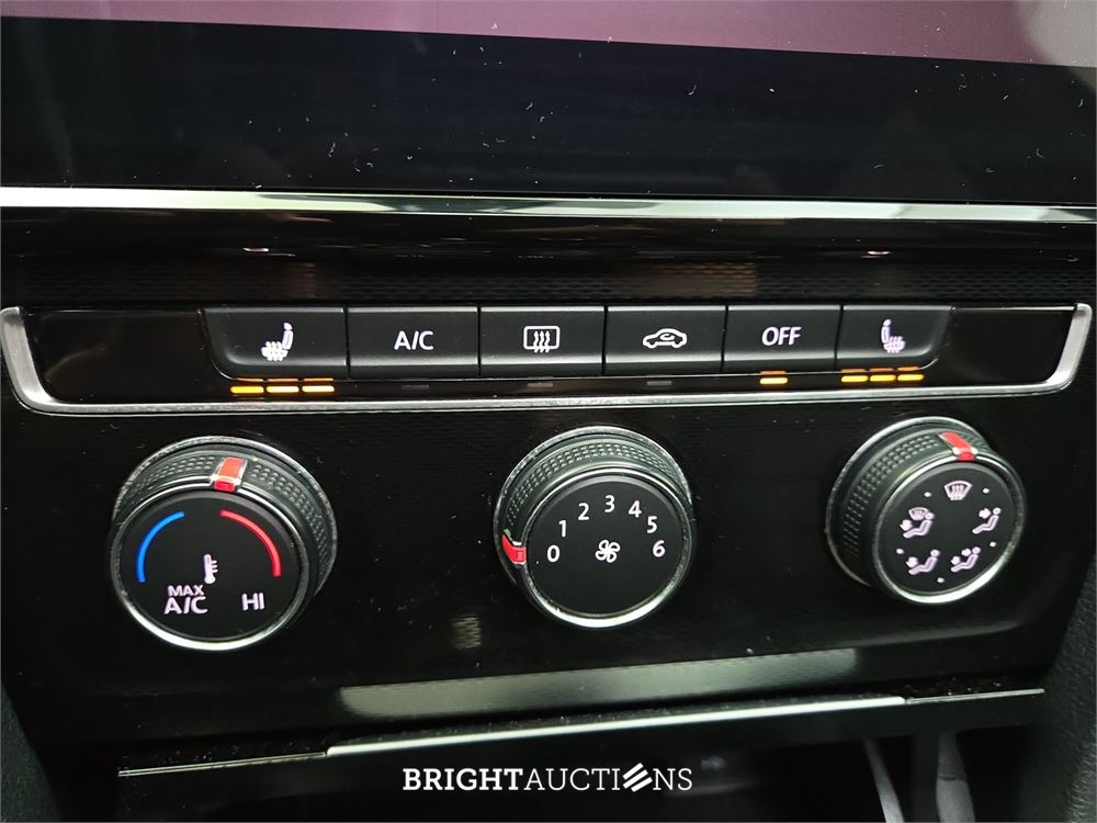 Volkswagen GTI 2.0 211pk 2016, K-298-XT