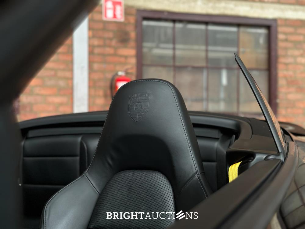 Porsche 911 991.2 Turbo S Cabrio 3.8 V6 581pk 2017 (Origineel-NL+2e eigenaar), PG-468-L