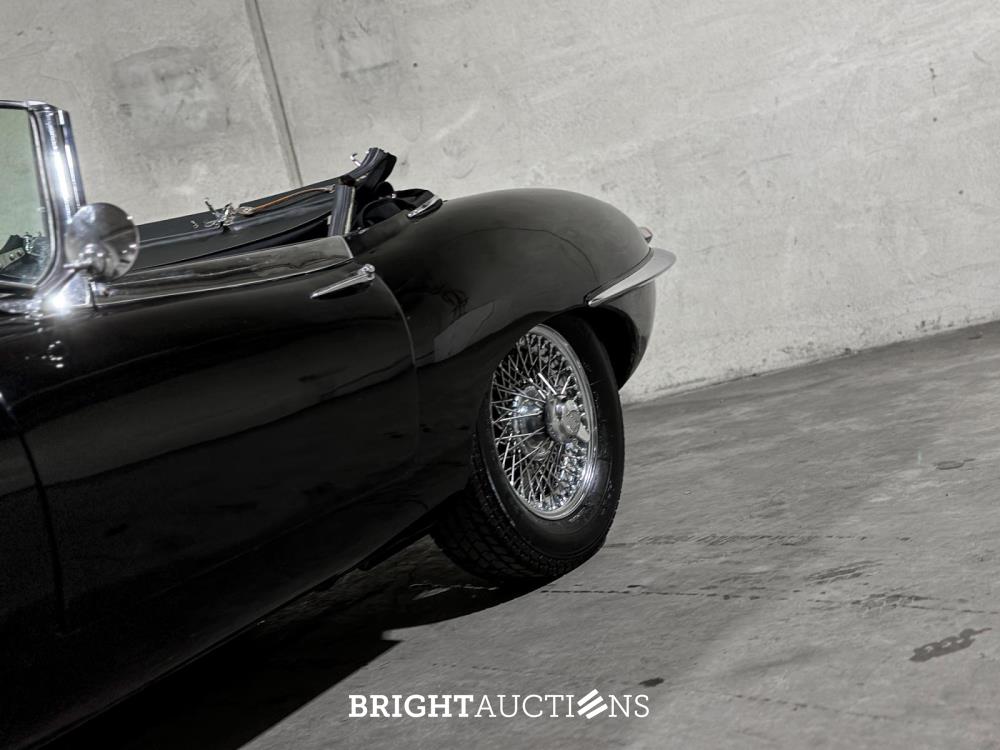 Jaguar E-Type Roadster 3.8 XK zes-in-lijn Series 1 1963