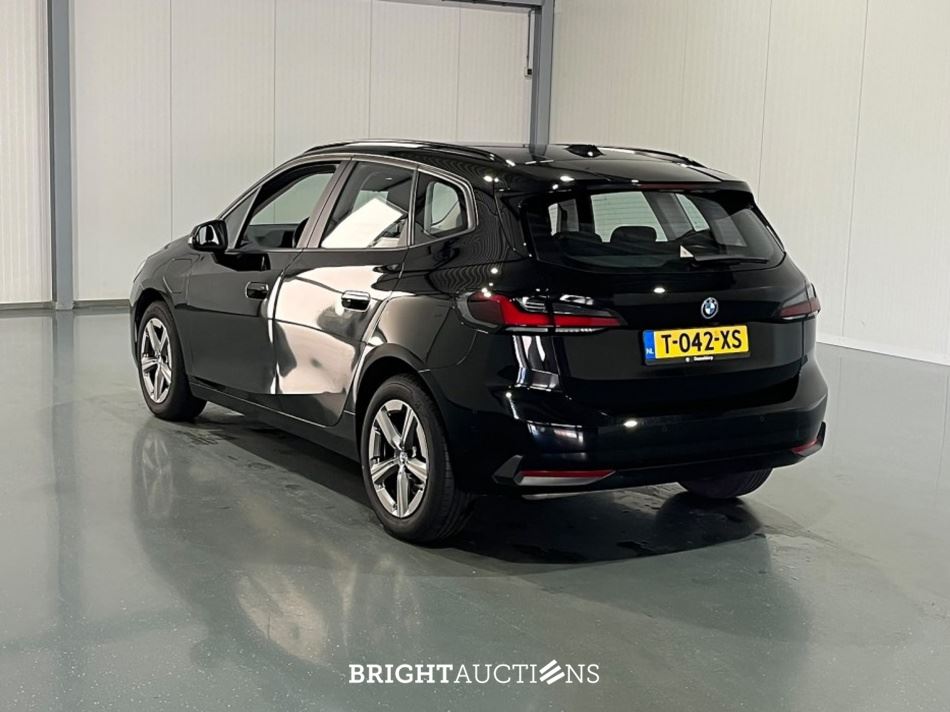 BMW 225e Active Tourer xDrive 245pk 2023 (Origineel-NL) 2-Serie, T-042-XS