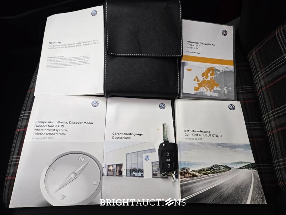 Volkswagen Golf GTI Performance 2.0 TSI 245pk 2017, L-416-LR
