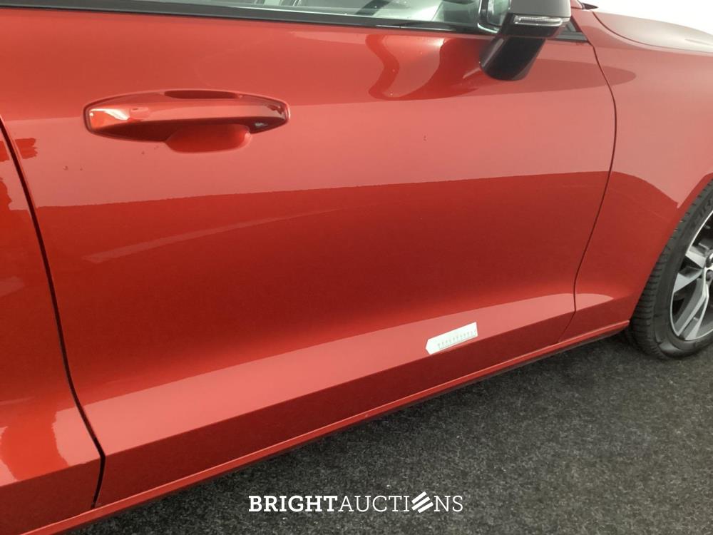 Volvo V60 B3 R-Design 2.0 163pk 2021 (Origineel-NL), L-711-FN