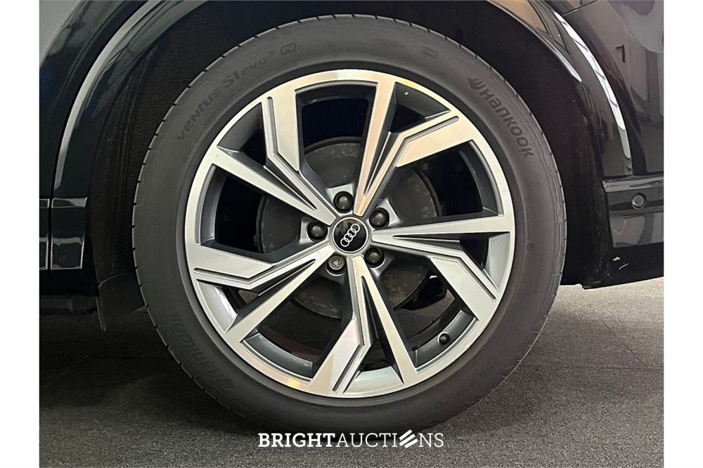 Audi Q4 40 S edition 77 kWh 2022 (Origineel-NL), S-937-BF