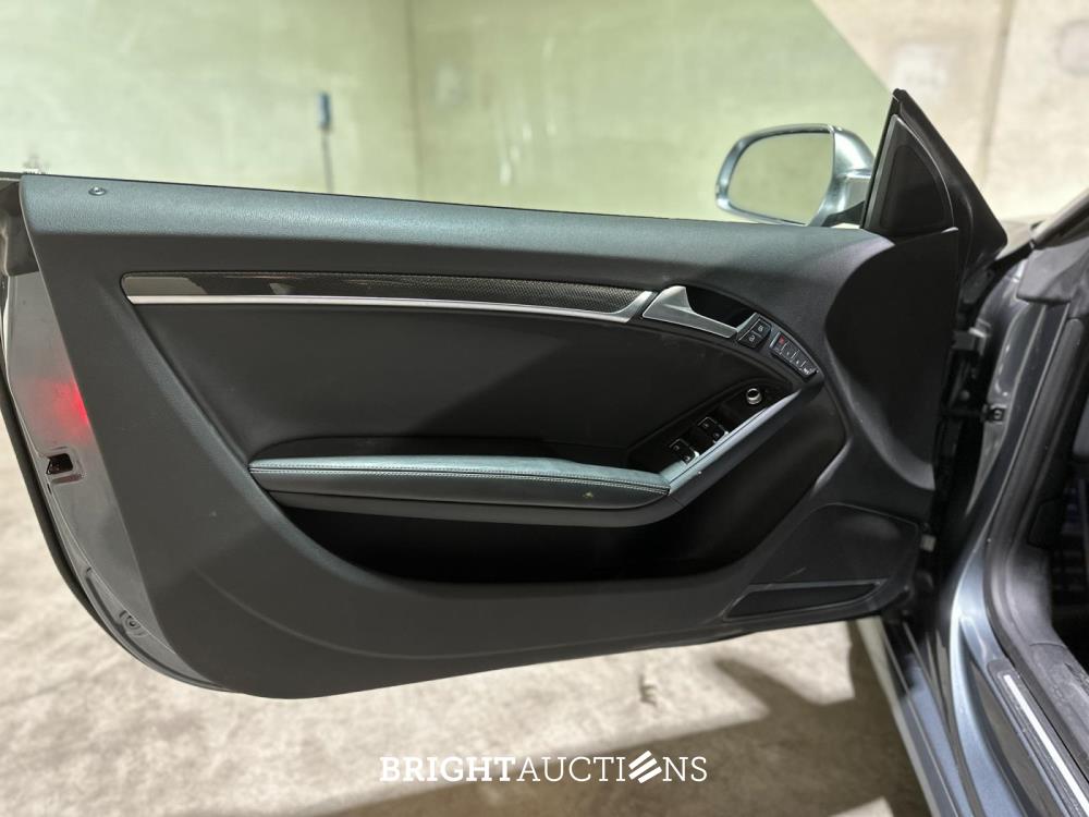 Audi S5 Premium Plus quattro 3.0 V6 337pk 2013