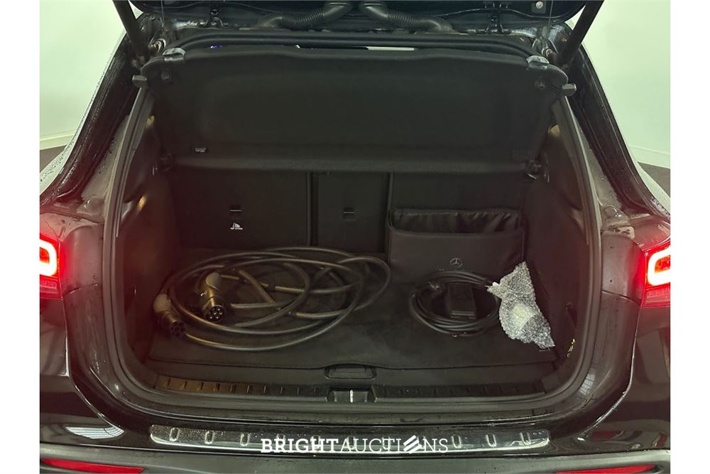 Mercedes-Benz EQA 300 4MATIC67 Business Solution AMG 67 kWh 2022 (Origineel-NL) EQA-Klasse, R-368-GH
