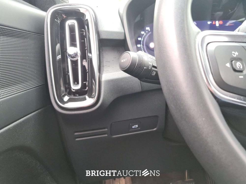 Volvo XC40 Recharge PLUS 70 kWh 231pk 2022 (Origineel-NL), R-756-TS