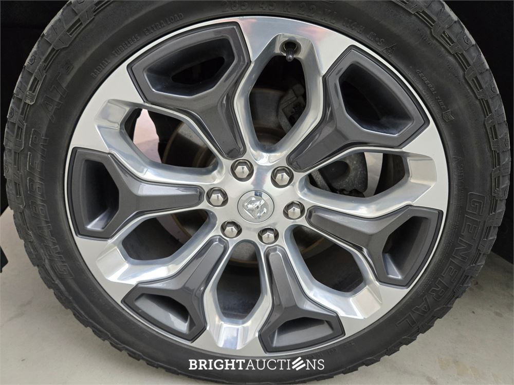 Dodge Ram 1500 4x4 Crew Cab Limited 5.7 V8 402pk 2019 (Origineel-NL), VBV-05-L