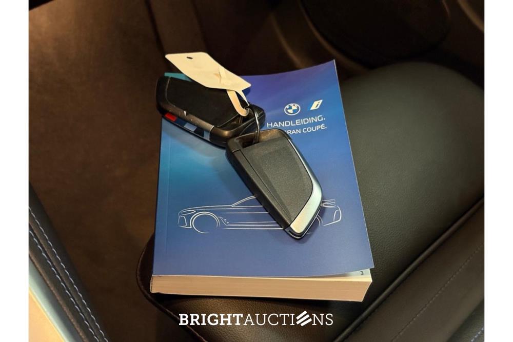 BMW i4 eDrive40 High Executive 84 kWh 340pk 2022 (Origineel-NL), P-888-HD