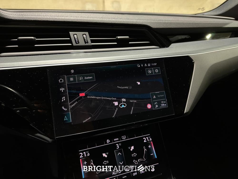 Audi e-tron Sportback 55 quattro Business edition 95 kWh 408pk 2020 (Origineel-NL+1e eigenaar), K-601-GZ
