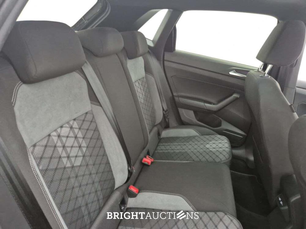 Volkswagen Polo R-Line Business 1.0 TSI DSG 95pk 2022 (Origineel-NL), P-495-KD