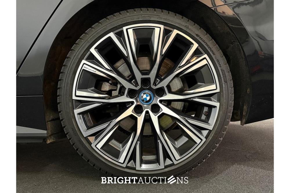 BMW i4 eDrive40 High Executive 84 kWh 340pk 2022 (Origineel-NL), P-888-HD