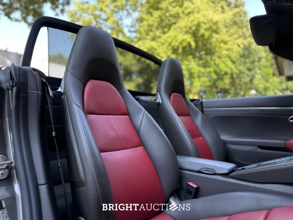 Porsche 911 991 Turbo S 3.8 6-cilinder Cabrio 560pk 2014 (Origineel-NL), NL-kenteken
