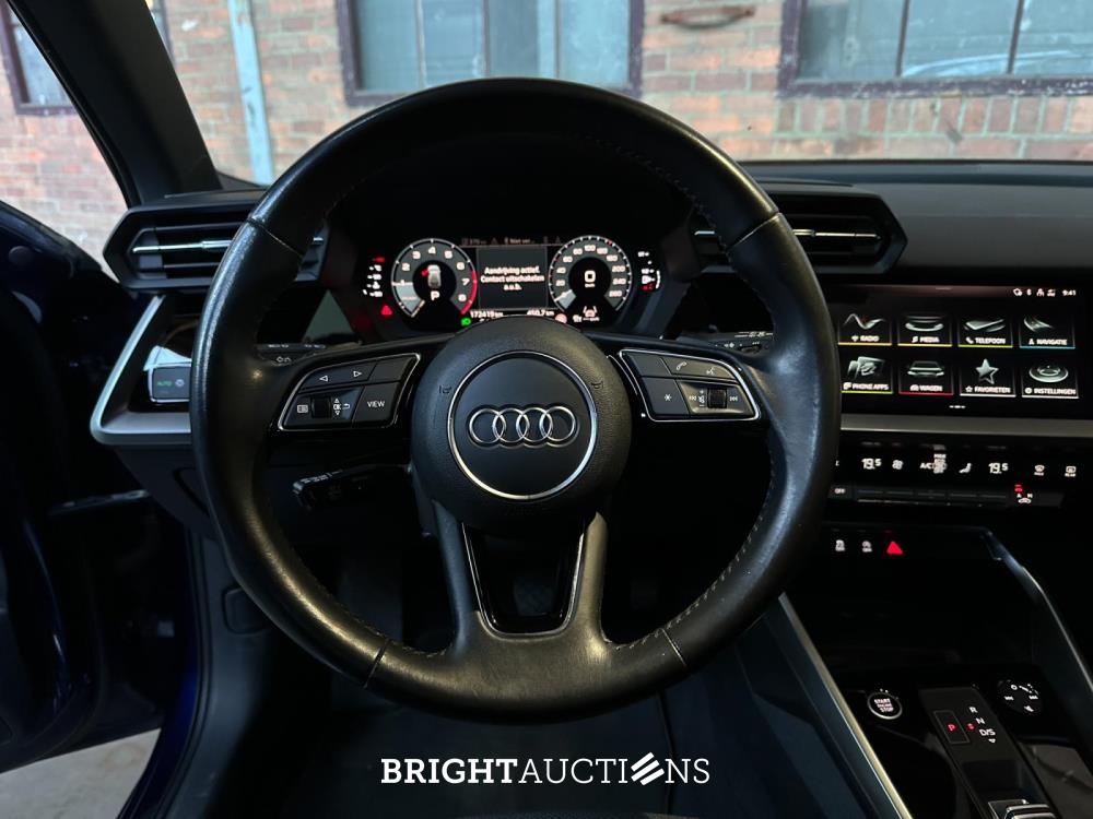 Audi A3 Sportback 35 TFSI Business edition 150pk 2020 (Origineel-NL+1e eignaar), J-594-JG