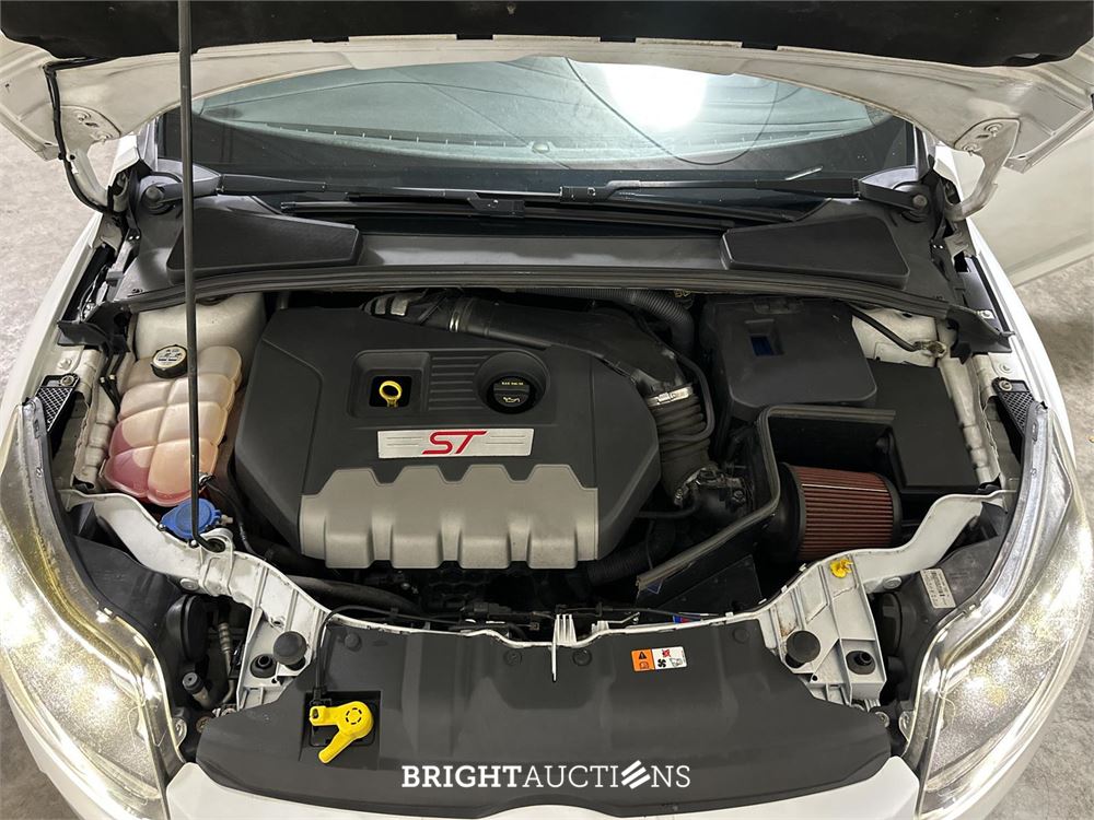 Ford Focus 2.0 EcoBoost ST-2 250pk 2013, G-282-BN