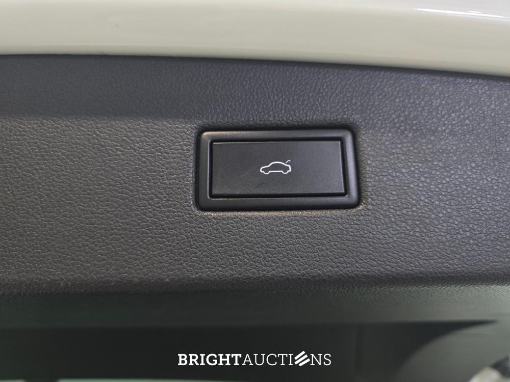 Volkswagen Tiguan ACT Highline Business R 1.5 TSI 150pk 2019 (Origineel-NL), ZB-318-G