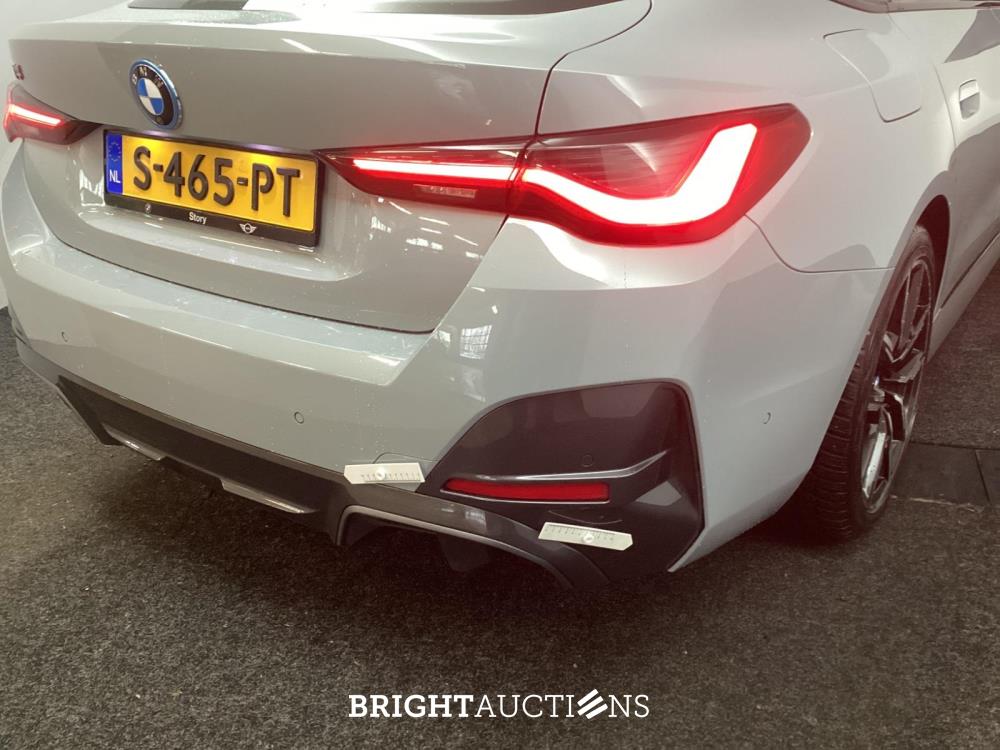 BMW i4 eDrive40 High Executive 84 kWh 340pk 2023 (Origineel-NL), S-465-PT
