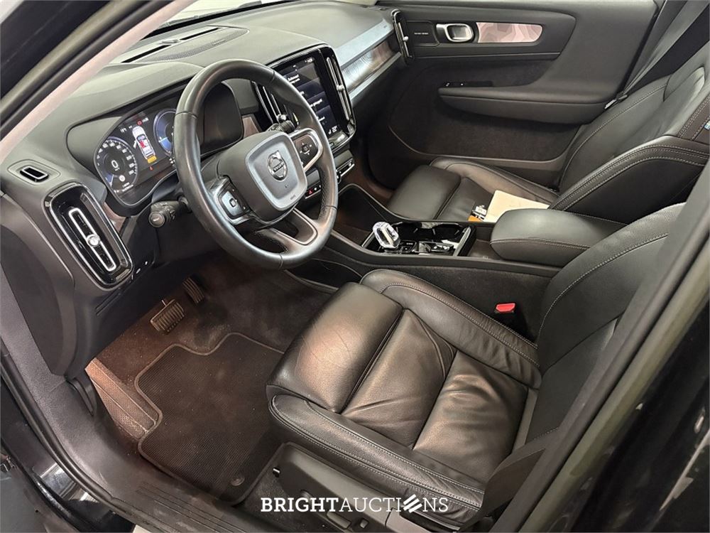 Volvo XC40 T4 Plug-in Hybrid Ultimate Bright 1.5 211pk 2022 (Origineel-NL), R-982-ND