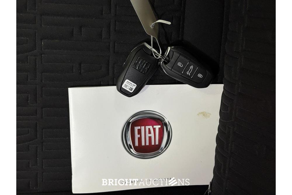 Fiat 600 Hybrid Urban 1.2 100pk 2025 (Origineel-NL), HPS-01-P