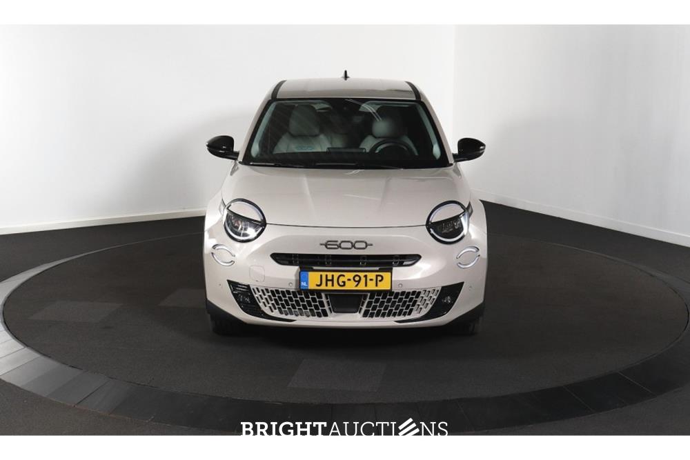 Fiat 600 Hybrid La Prima 1.2 156pk 2025 (Origineel-NL), JHG-91-P