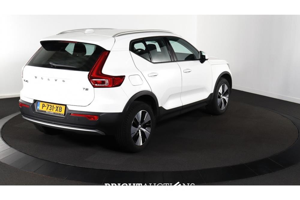 Volvo XC40 T2 Momentum Business 1.5 129pk 2022 (Origineel-NL), P-731-XB