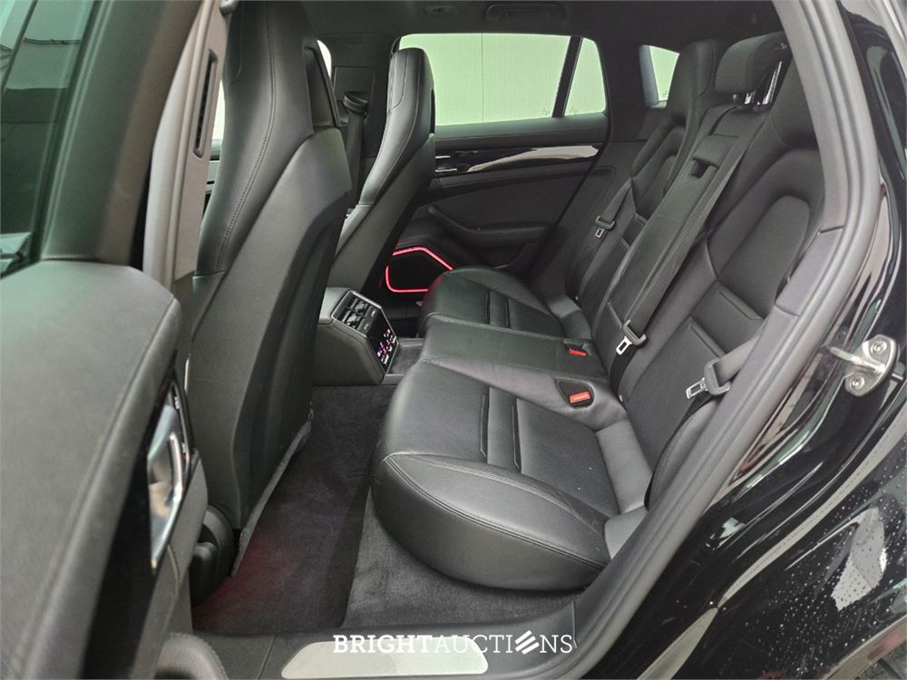 Porsche Panamera Sport Turismo 4 E-Hybrid 2.9 466pk 2019, JFF-53-K