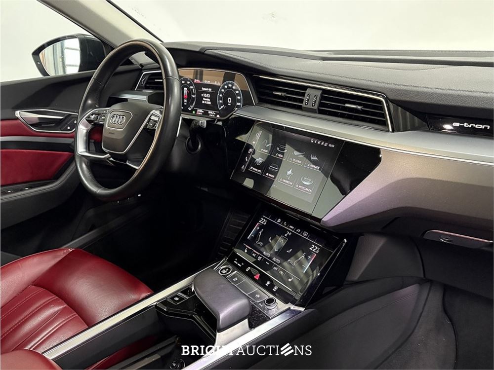 Audi e-tron 55 Advanced edition Plus Quattro 95 kWh 2022 (Origineel-NL), R-522-GX