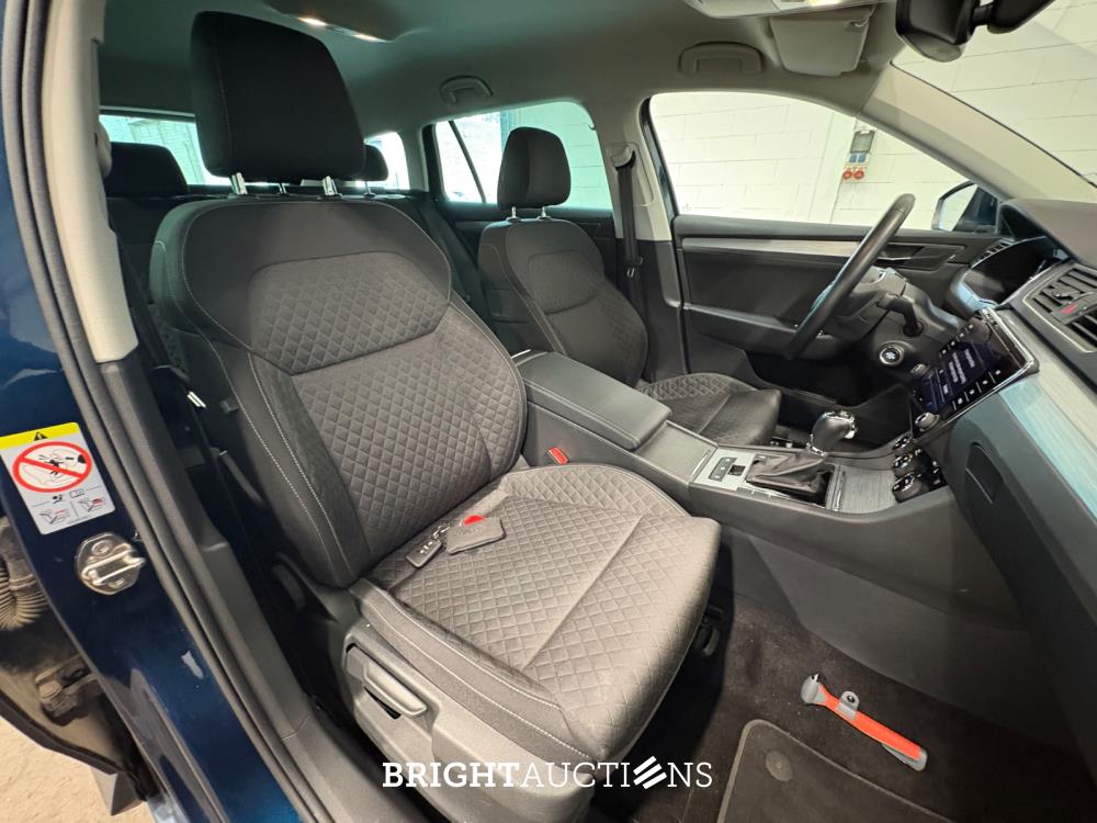 Škoda Superb Combi ACT Business Edition 1.5 TSI 150pk 2022 (Origineel-NL), P-400-DF