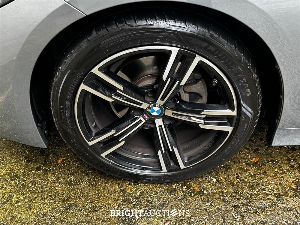 BMW 320d Touring M Soprt 190pk 2023 3-serie (Origineel-NL + 1e eigenaar), T-274-GG