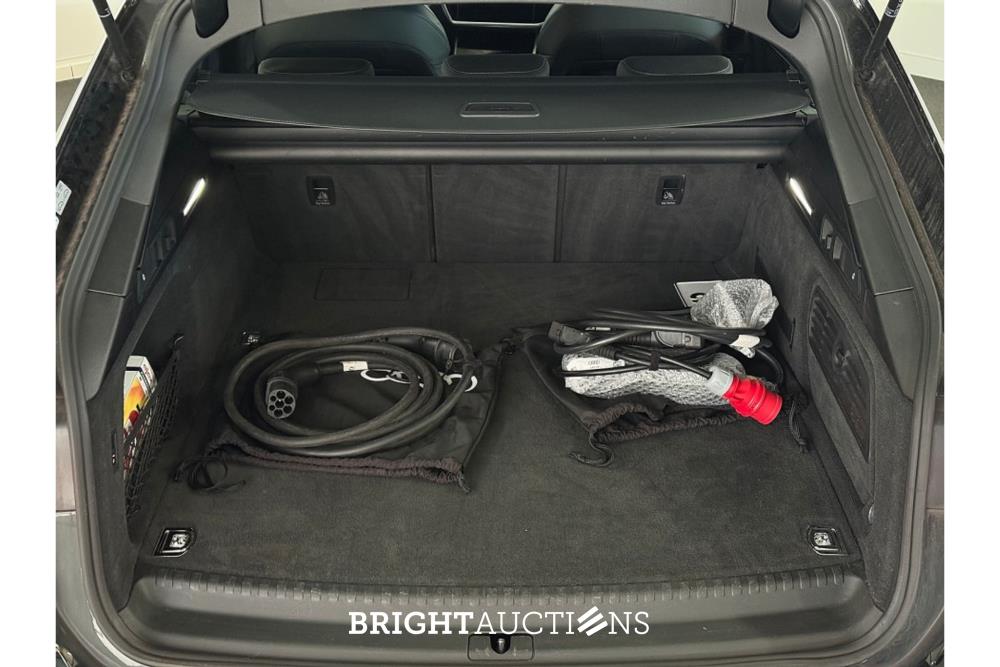 Audi A6 Avant 50 TFSI e S edition Quattro 408pk 2023 (Origineel-NL), T-500-KR