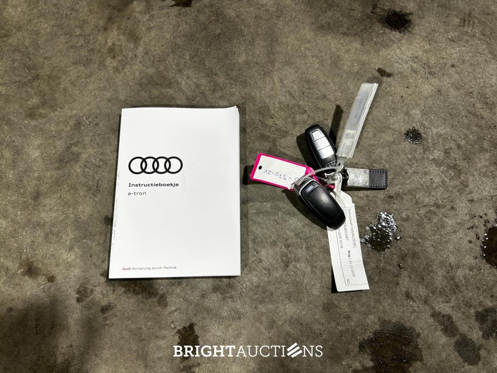 Audi e-tron 50 Quattro Launch Edition 71 kWh 313pk 2019 (Origineel-NL), G-370-ZV