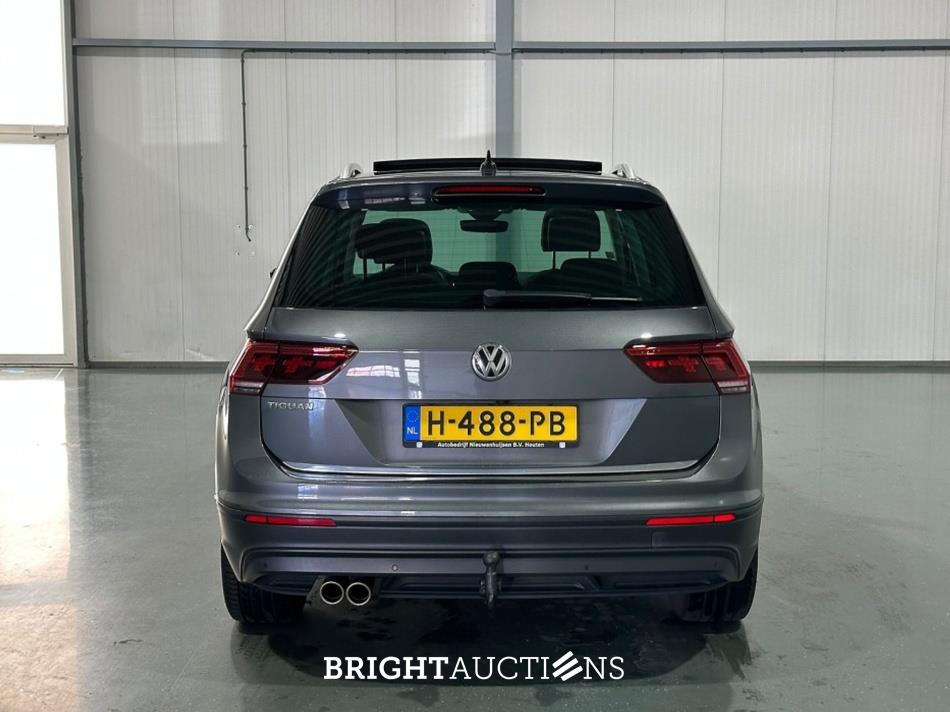 Volkswagen Tiguan Comfortline Business 1.5 TSI 131pk 2020 (Origineel-NL), H-488-PB
