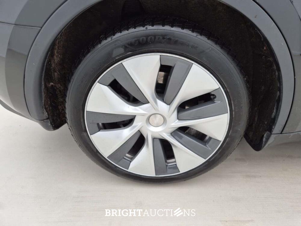 Tesla Model Y Long Range AWD 75 kWh 345pk 2023