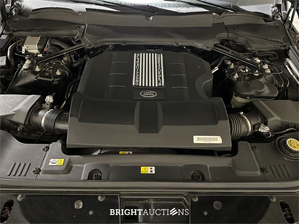 Land Rover Range Rover P565 SVAutobiography Dynamic Black 5.0 V8 566pk 2020, L-286-BT