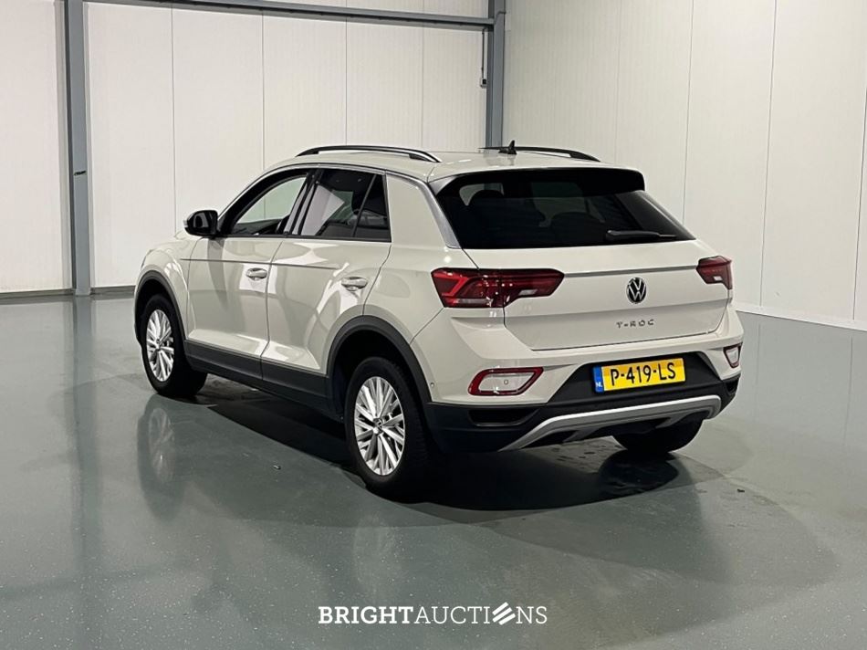 Volkswagen T-Roc Life 1.5 TSI 150pk 2022 (Origineel-NL), P-419-LS