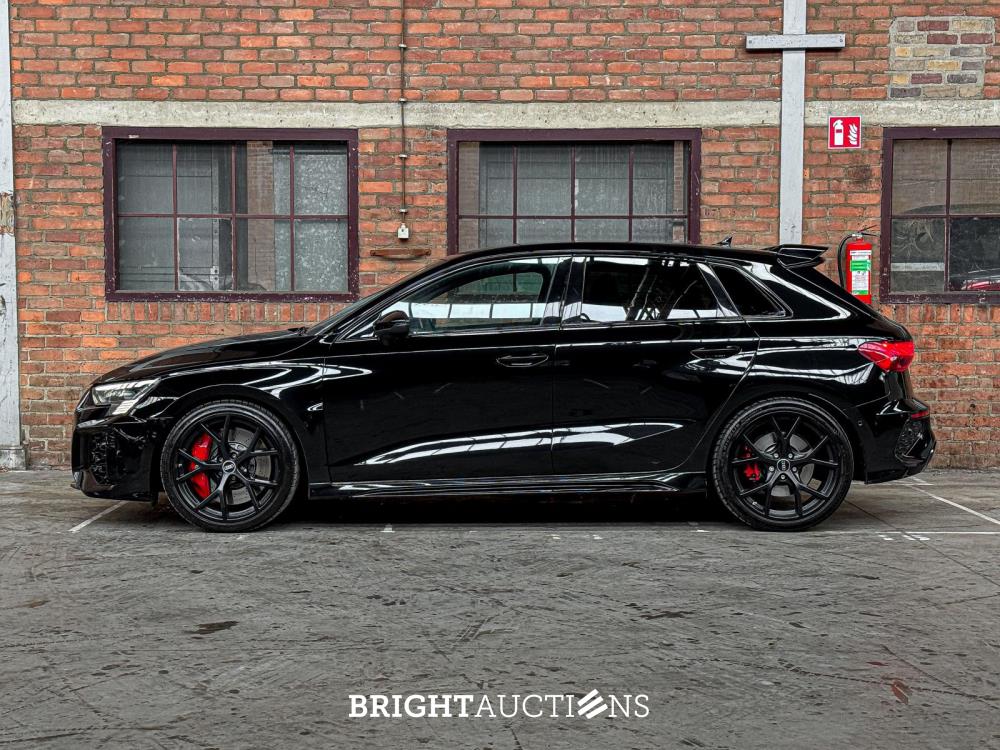 Audi RS3 Sportback 2.5 TFSI Quattro -Milltek- 400pk 2023, NL-Kenteken