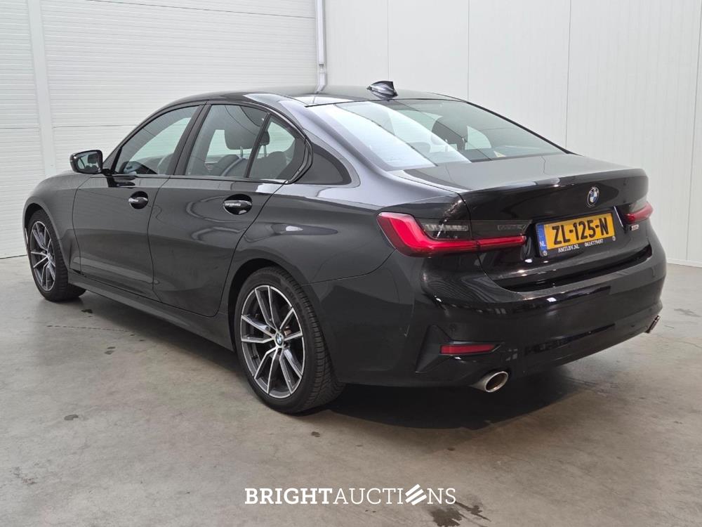 BMW 3-serie Executive Edition 184pk 2019 (Origineel-NL), ZL-125-N