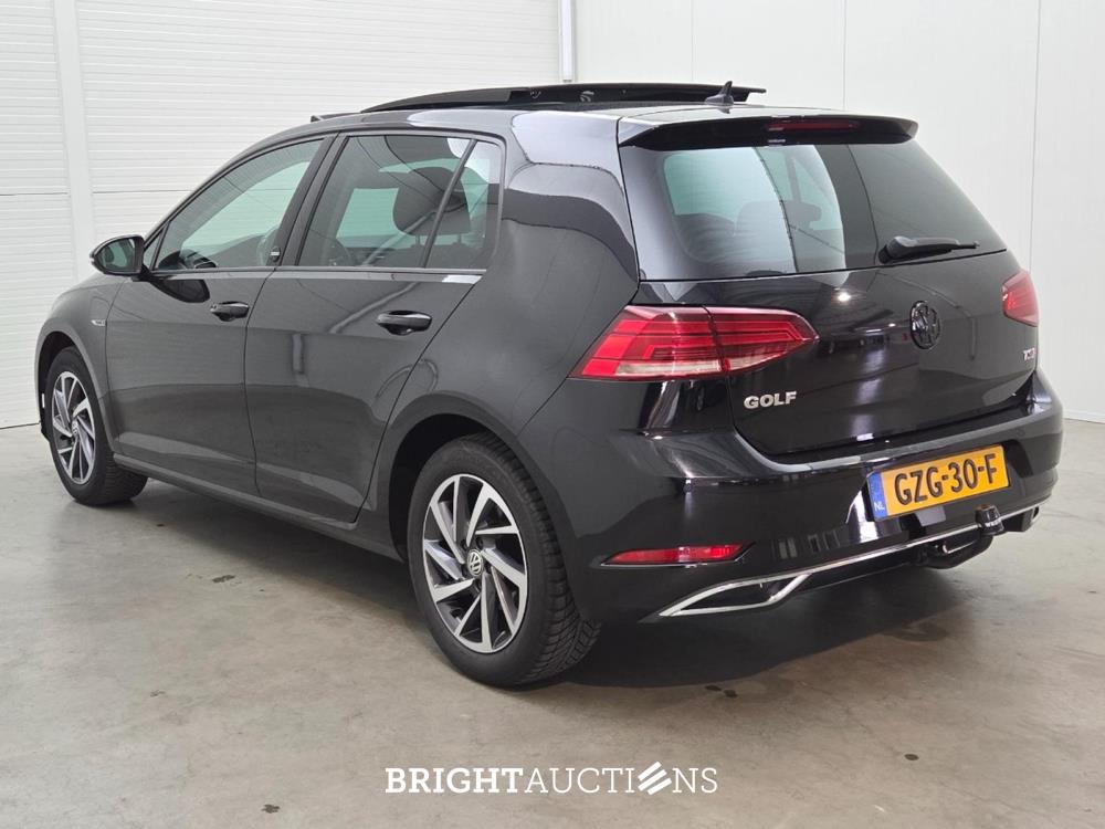 Volkswagen Golf Highline Business R 1.5 TSI 150pk 2017, GZG-30-F