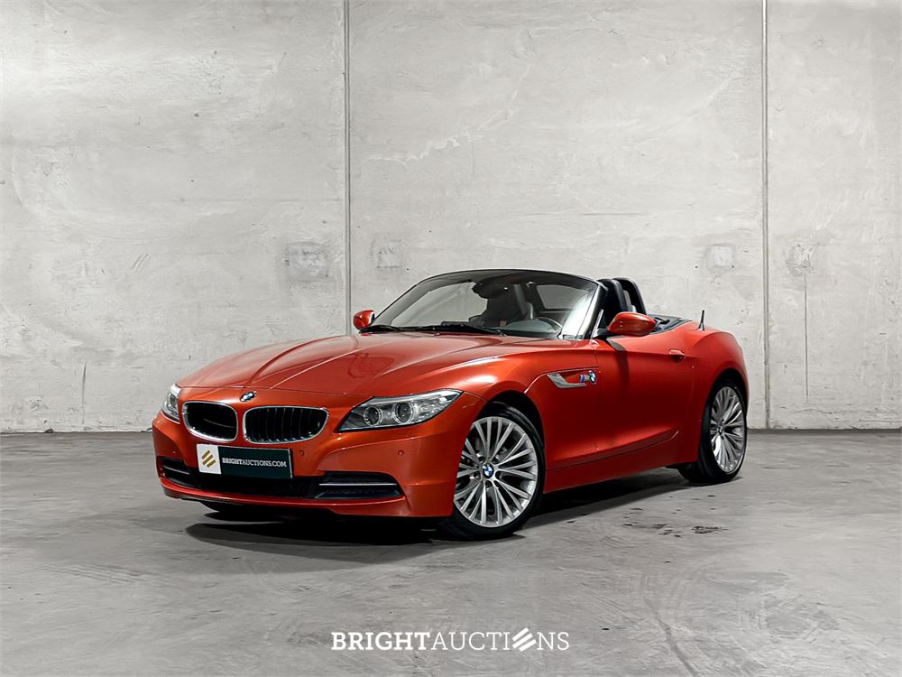BMW Z4 Roadster sDrive18i Executive Design Pure Traction Uitvoering 156pk 2014 (Origineel-NL), 3-TRK-41 -67.534KM-
