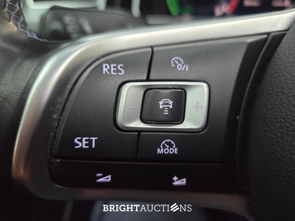 Volkswagen Golf PHEV GTE 1.4 TSI 258pk 2018, X-916-XH