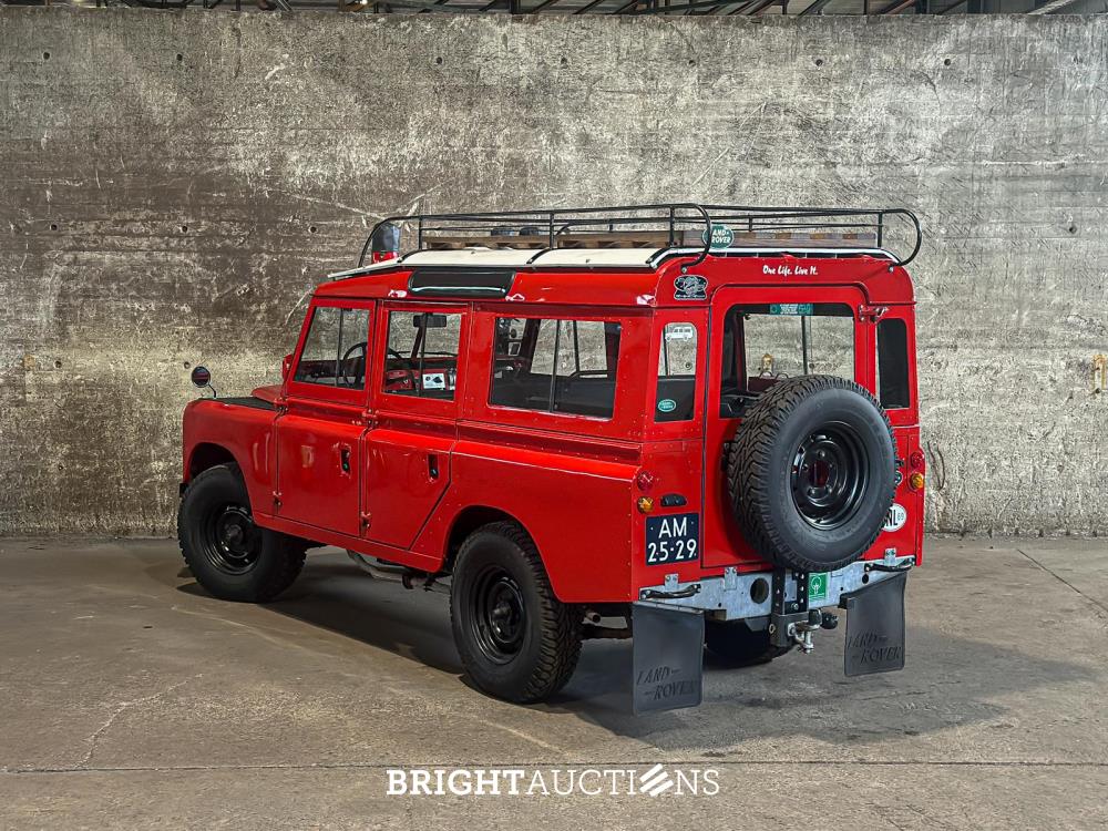 Land Rover 109 Series II (BRANDWEER) 78pk 1969, AM-25-29