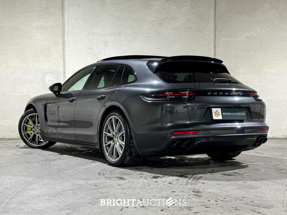 Porsche Panamera Sport Turismo 2.9 V6 4 E-Hybrid 462pk 2018, J-339-PD